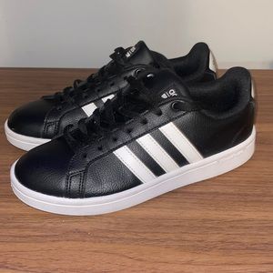 Adidas Cloud Neo cloud foam